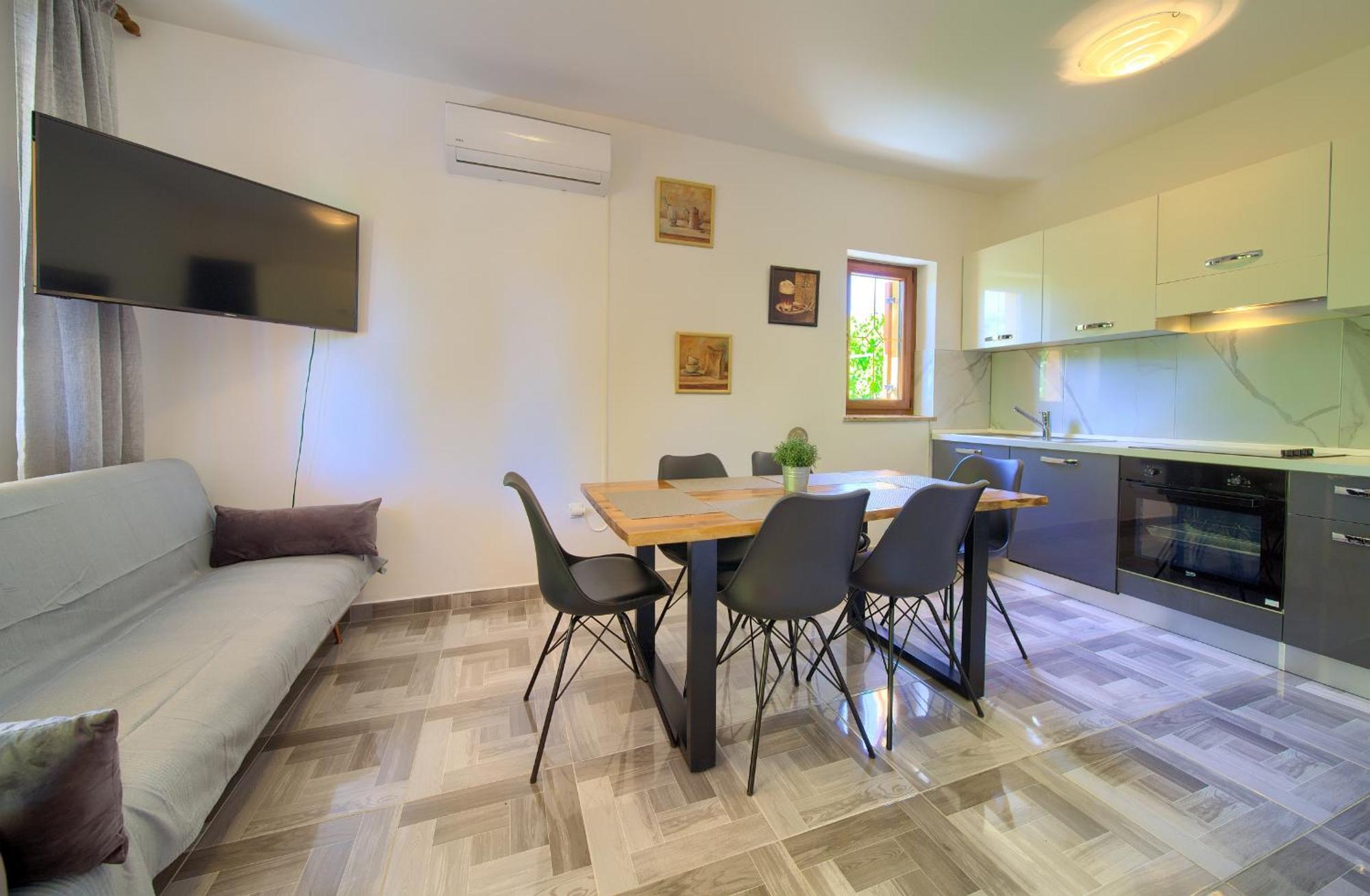 Apartment Bazina - Airconditioning, Parking, 500M From The Beach Krk Town Kültér fotó